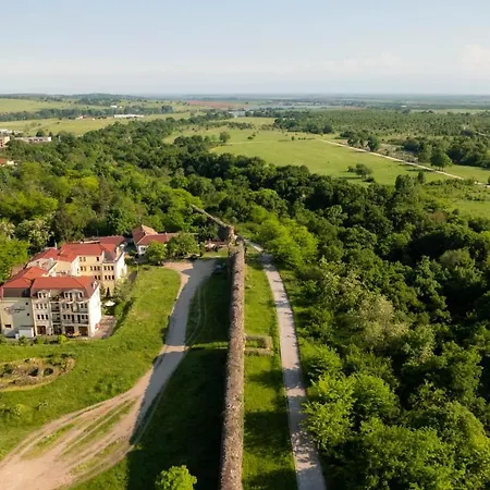 Hotel C Comfort & Wellness 3*