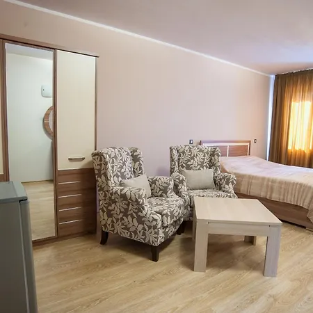 C Comfort & Wellness Ξενοδοχείο 3*