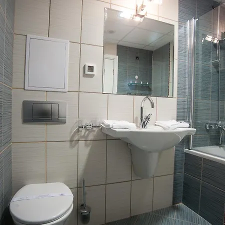 C Comfort & Wellness