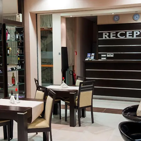 C Comfort & Wellness Ξενοδοχείο 3*