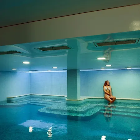 C Comfort & Wellness ホテル 3*