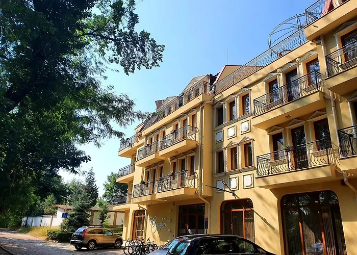 Hotel C Comfort & Wellness Hisarya