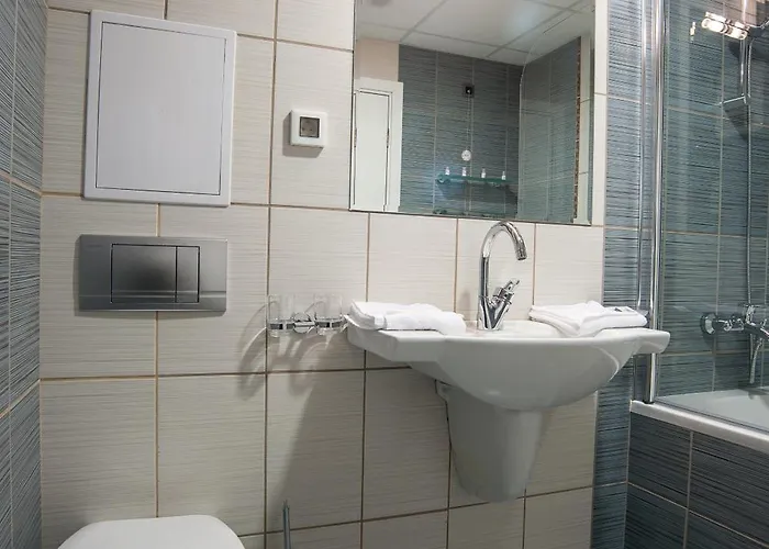 C Comfort & Wellness