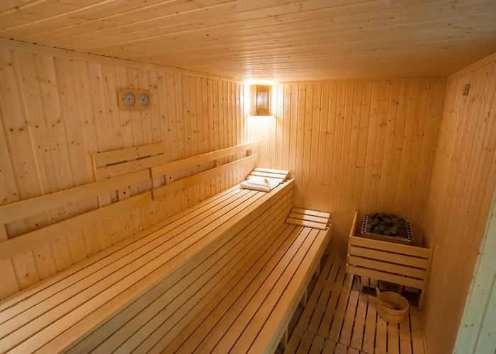 Hotel C Comfort & Wellness 3*