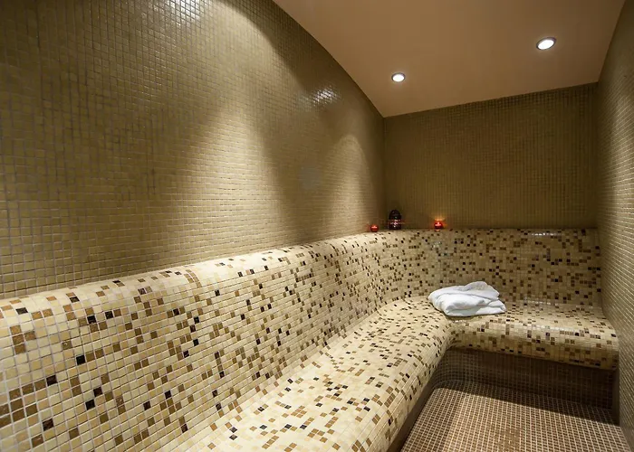 C Comfort & Wellness Hotel